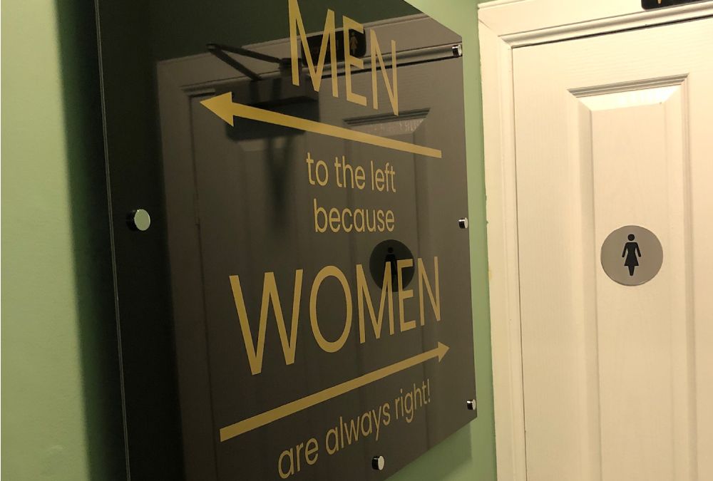 Stand Off Signs Glasgow, Stand off locators Glasgow, Printed Signs Glasgow, Signs Glasgow, Signage Glasgow, Sign Makers Glasgow, Signage Company Glasgow, Edinburgh, Lanarkshire.